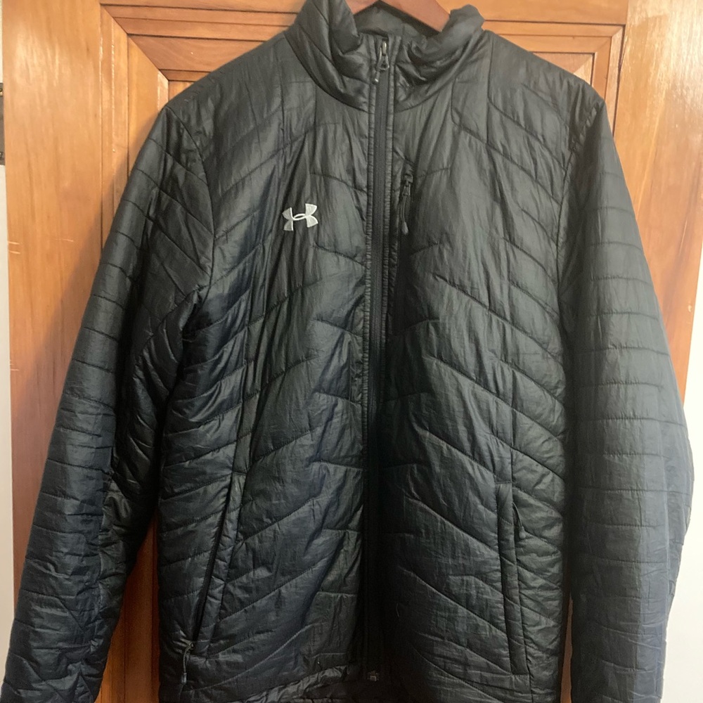 Men’s under armour middle weight jacket